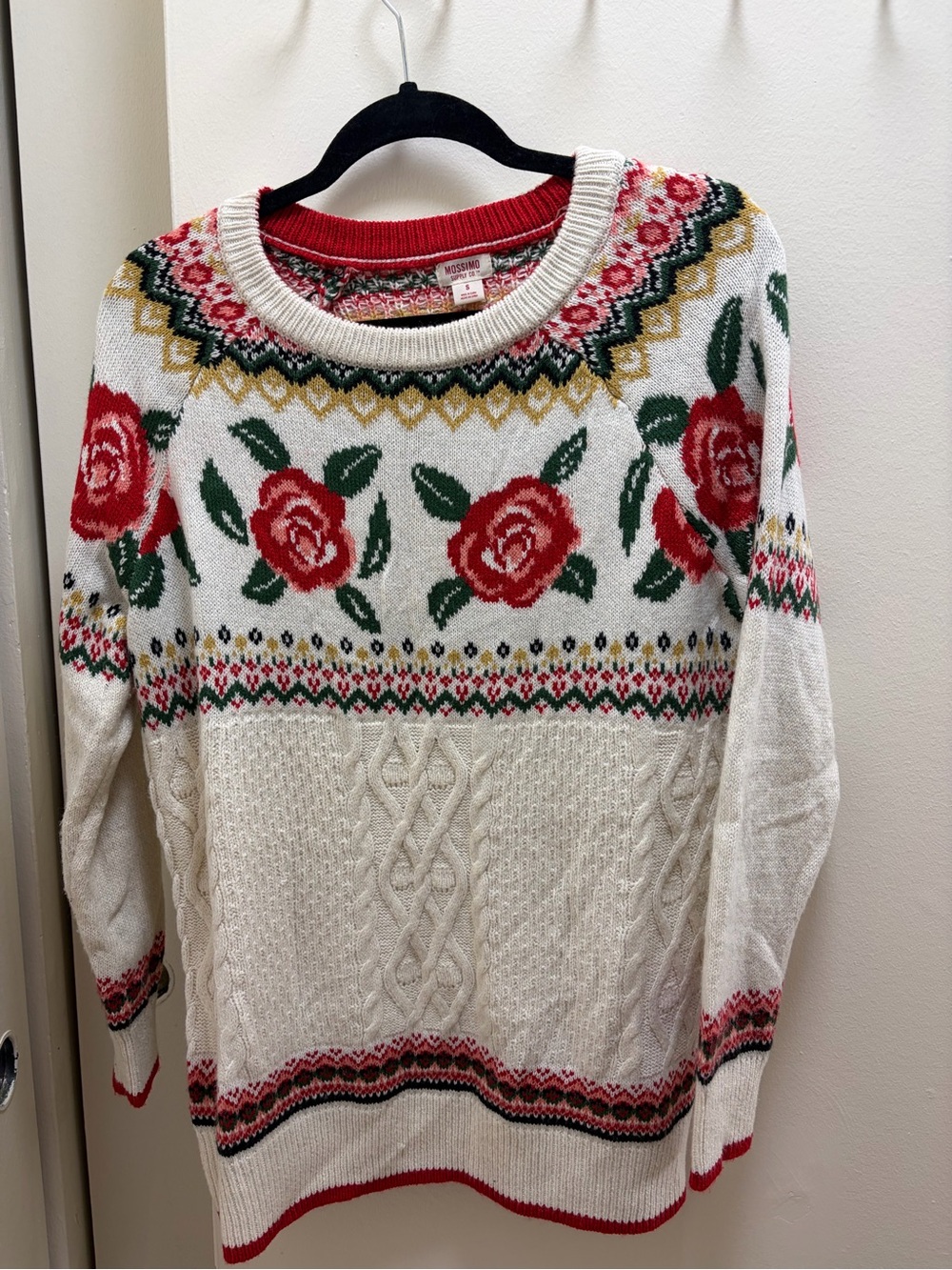 Mossimo Supply Co. White Fair Isle Cable-Knit Sweater with Red Roses